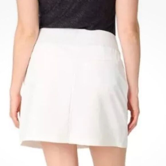 Greg Norman Woman Active Tennis Golf Skort, White, Size XLarge, NWT - Picture 2 of 9
